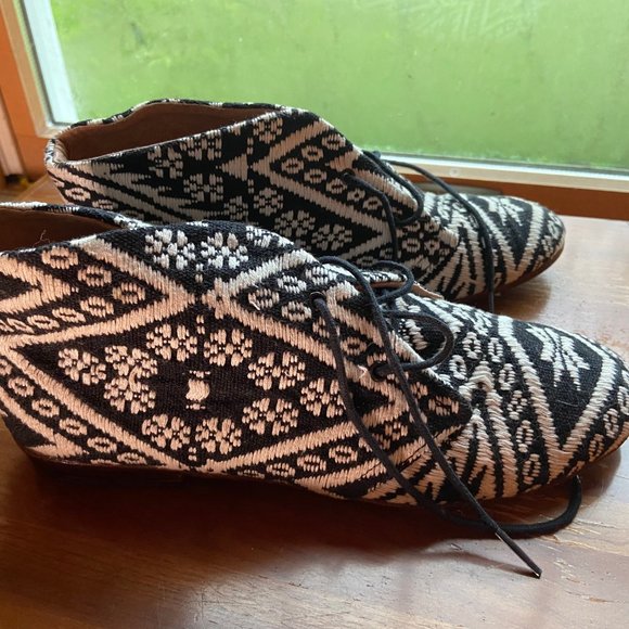 OSBORNE MADE TO ORDER LIMITED EDITION "MYSTIC" HIPSTER ANKLE BOOTIE - Picture 2 of 7